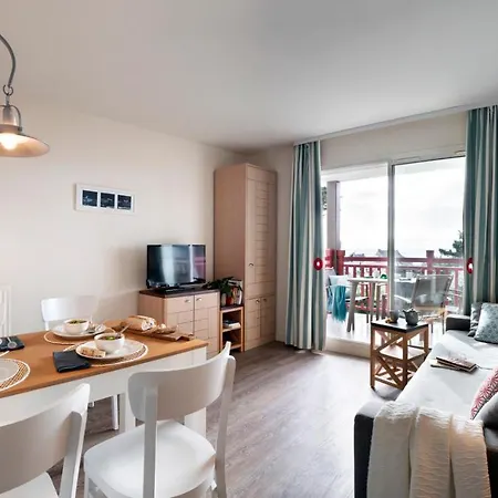 Apartahotel Résidence Pierre&vacances Premium Le Domaine De Cramphore