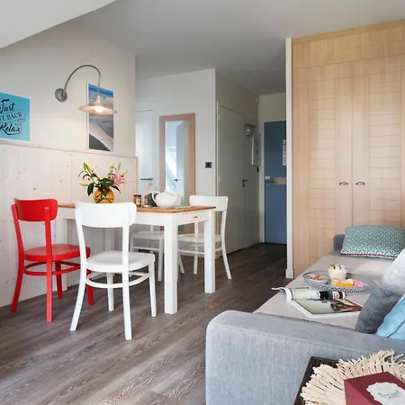 Apartmanhotel Pierre & Premium Le Domaine De Cramphore