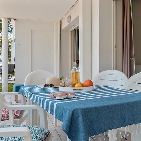 Apartmanhotel Pierre & Premium Le Domaine De Cramphore