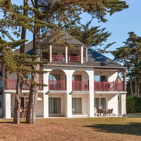 Résidence Pierre&vacances Premium Le Domaine De Cramphore 4*