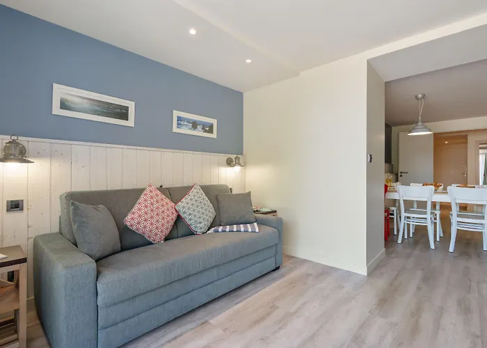 Pierre & Premium Le Domaine De Cramphore 4*