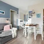Pierre & Premium Le Domaine De Cramphore 4*