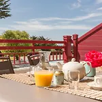Pierre & Premium Le Domaine De Cramphore 4* Le Pouliguen
