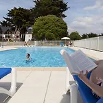 Apartmanhotel Pierre & Premium Le Domaine De Cramphore 4*