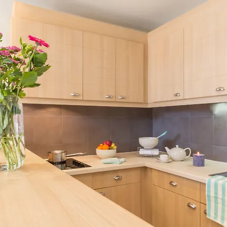 Pierre & Premium Le Domaine De Cramphore 4*