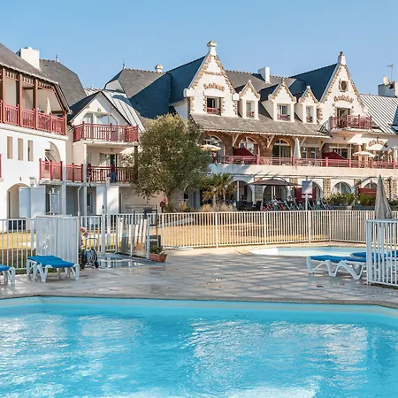 Apart-hotel Pierre & Premium Le Domaine De Cramphore