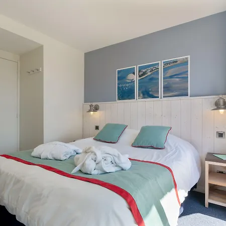 Pierre & Premium Le Domaine De Cramphore Aparthotel