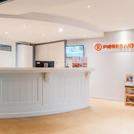 Apartmanhotel Pierre & Premium Le Domaine De Cramphore