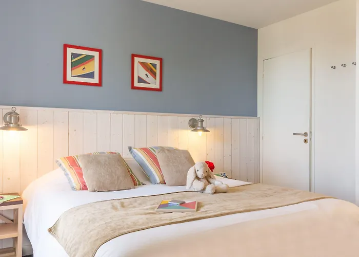 Aparthotel Pierre & Premium Le Domaine De Cramphore 4*