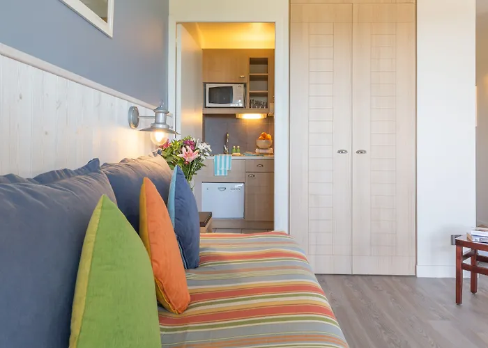 Pierre & Premium Le Domaine De Cramphore