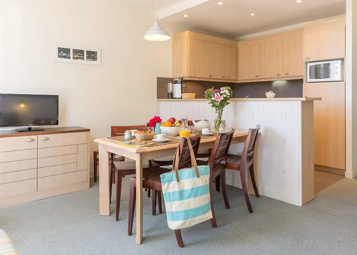 Pierre & Premium Le Domaine De Cramphore Aparthotel Le Pouliguen