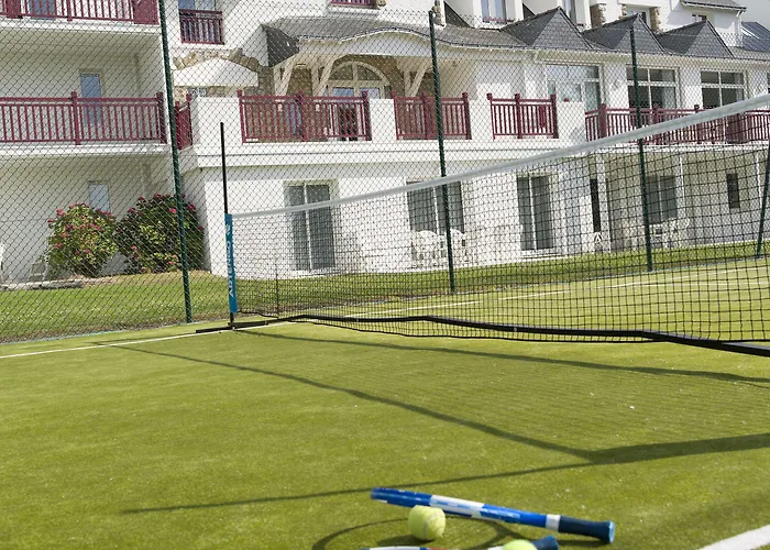 Pierre & Premium Le Domaine De Cramphore 4* Le Pouliguen