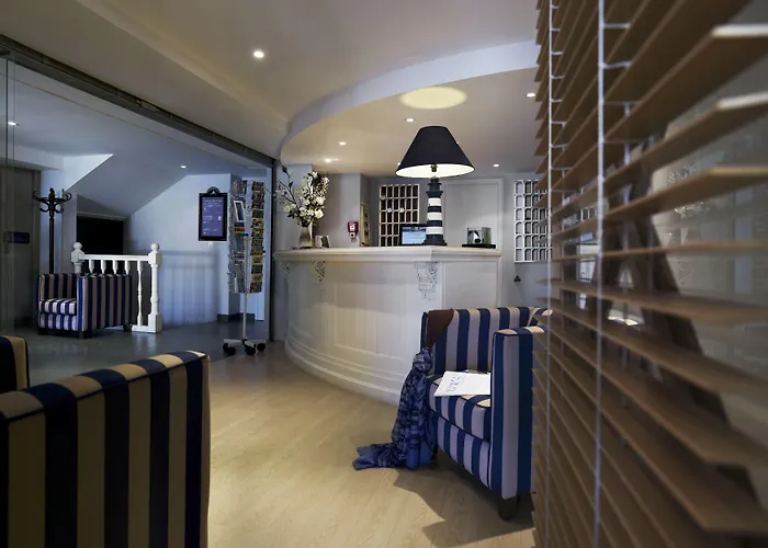 Pierre & Premium Le Domaine De Cramphore 4* Le Pouliguen