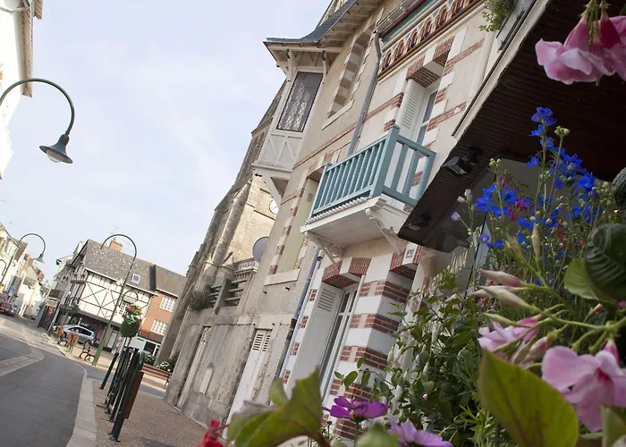 Aparthotel Pierre & Premium Le Domaine De Cramphore Le Pouliguen