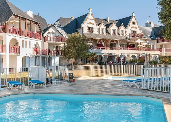 Aparthotel Pierre & Premium Le Domaine De Cramphore