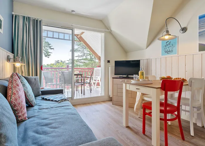 Pierre & Premium Le Domaine De Cramphore 4* Le Pouliguen