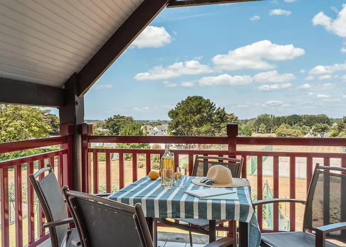 Aparthotel Pierre & Premium Le Domaine De Cramphore